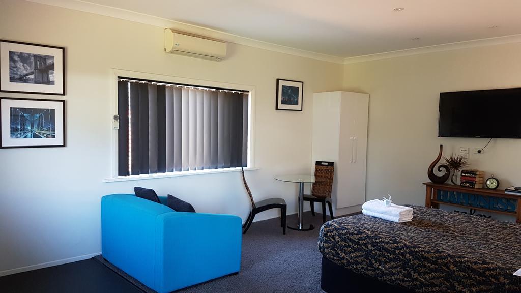 Suites On Avon York Εξωτερικό φωτογραφία